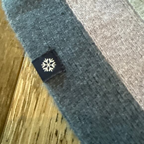 Vintage Gap Y2K Lambswool Rainbow Striped Scarf Winter Pride Multicolor Shawl - Picture 5 of 7